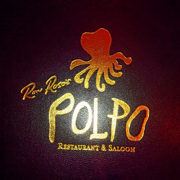 Photo prise au Polpo Restaurant &amp; Saloon par Fred A. le5/11/2014