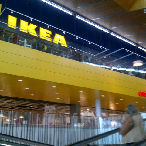 Mural Artistico Ikea Temporary Por Ricardo Cavolo Mural Fun Fun Slide