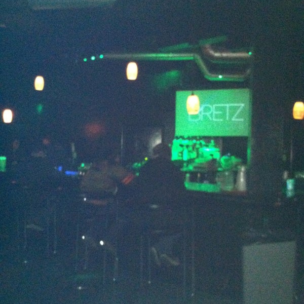 Foto diambil di Bretz Nightclub oleh Sonya W. pada 12/24/2012