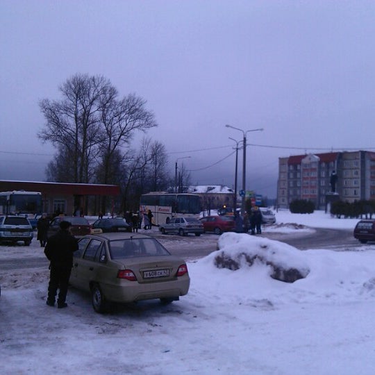 Автостанция лодейное поле. Автовокзал лодейное. Лодейное поле город. Автобус лодейное поле. Автовокзал лодейное.