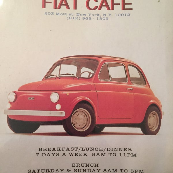 3/15/2015 tarihinde Peter Z.ziyaretçi tarafından Fiat Café'de çekilen fotoğraf