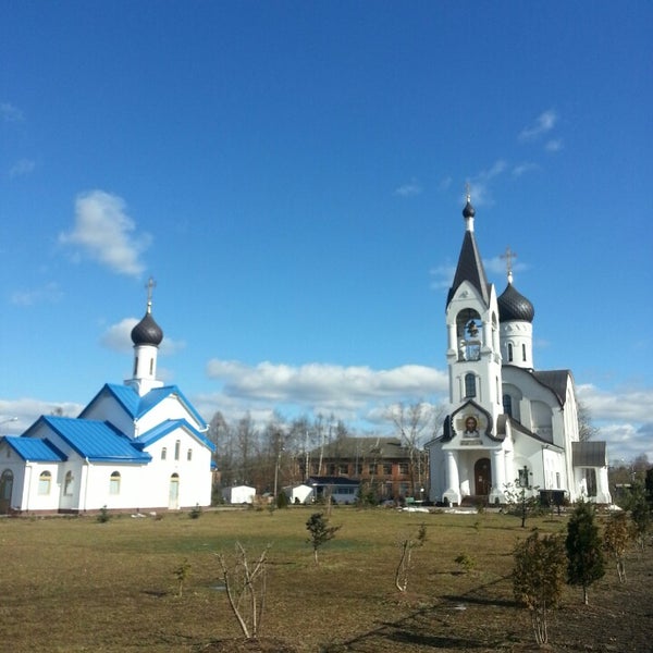 Храм Воскресения Христова в Орлецах Псков