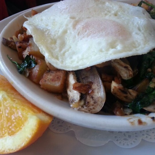Foto tirada no(a) Eggsperience Breakfast &amp; Lunch - Park Ridge por Lizelle M. em 12/25/2012