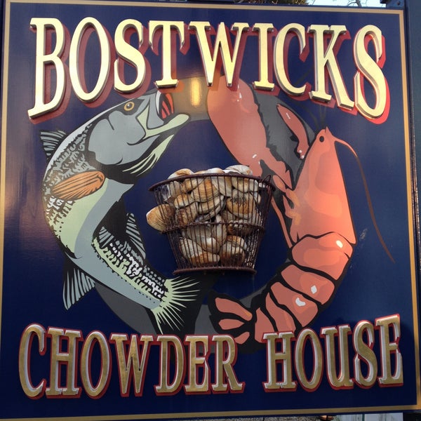 รูปภาพถ่ายที่ Bostwick&#39;s Chowder House โดย Michael S. เมื่อ 4/26/2013
