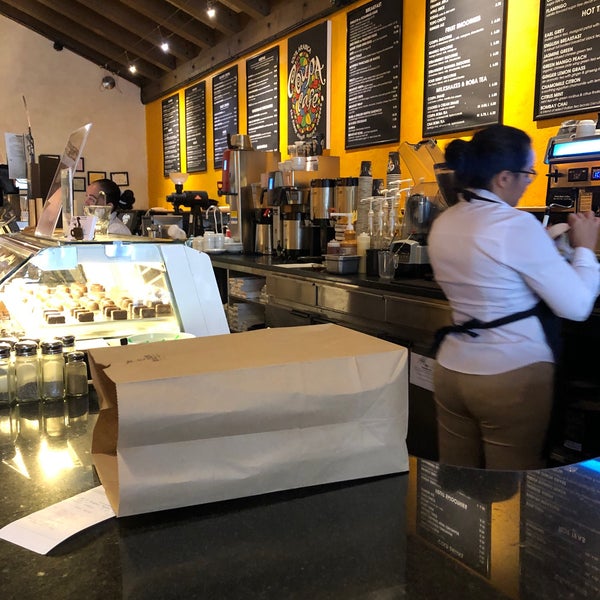 12/13/2019 tarihinde Stan v.ziyaretçi tarafından Coupa Café'de çekilen fotoğraf