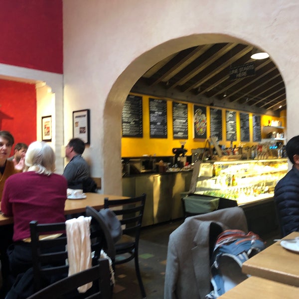 2/12/2019 tarihinde Stan v.ziyaretçi tarafından Coupa Café'de çekilen fotoğraf