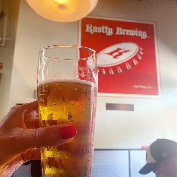 Foto tirada no(a) Knotty Brewing Co. por Morgan I. em 6/11/2019