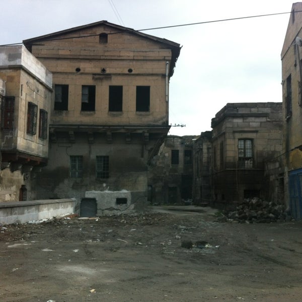 duvenonu meydani kayseri de meydan