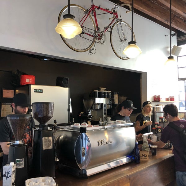 Photo taken at Gasoline Alley Coffee by Vitamin Yi on 7/11/2019