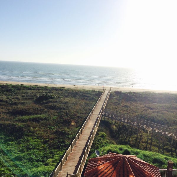 Foto tirada no(a) La Copa Inn Beach Hotel por Ana Laura S. em 3/29/2015
