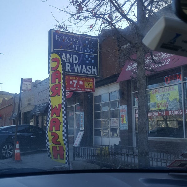 Windy City Car Wash Logan Square 3265 W Fullerton Ave