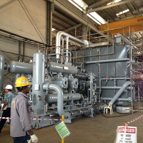 Инжиниринг логотип. Футболка инженер. Electronic t shirt. Изоляция оптоэлектроника. Футболка инженер.