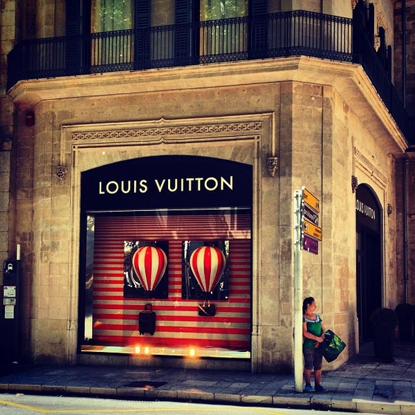 Photos at Louis Vuitton - José Vasconselos No. 402 Del Valle, San