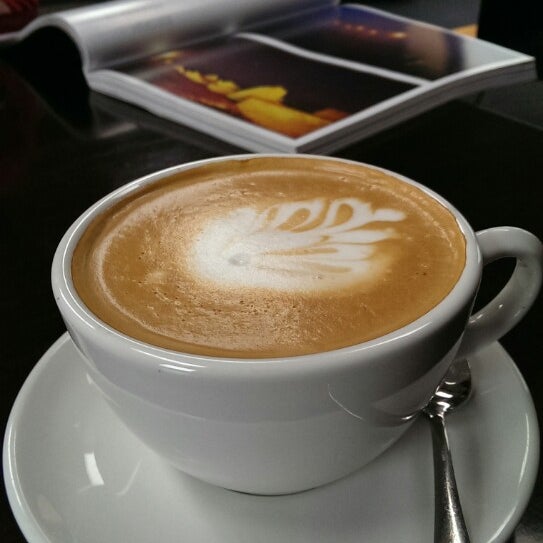 Photo taken at Diesoline Espresso by Dez on 12/16/2013