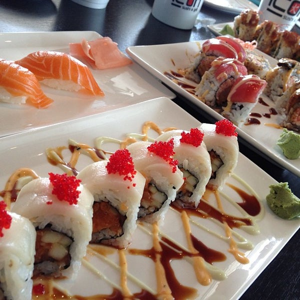 Снимок сделан в Cafe Icon-Sushi &amp; Grill пользователем Tue 8/13/2013