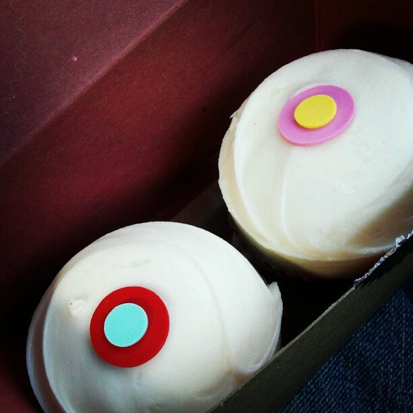 Photos at Sprinkles Cupcakes 944 Avocado Avenue