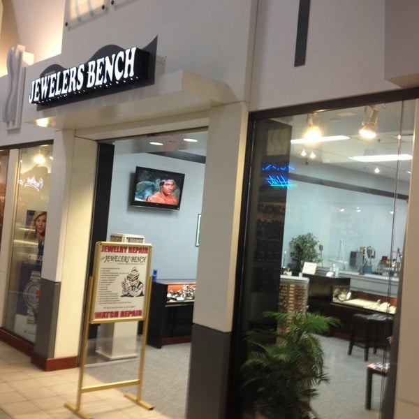 Photos At The Jewelers Bench Jewelry Store In Lakewood