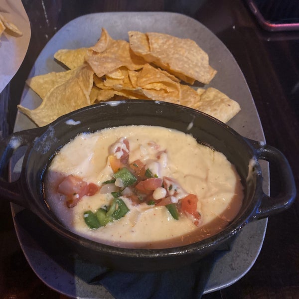Foto scattata a Chayo Mexican Kitchen + Tequila Bar da Joolya il 12/26/2019