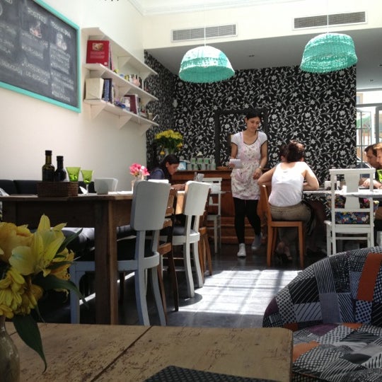 11/24/2012에 Ivan님이 Adolfo Café에서 찍은 사진
