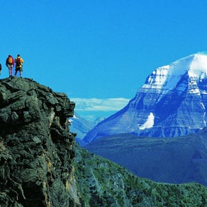 Looks like a week of great weather coming up- stop in and talk with us about all the hikes we have here at Mount Robson Provincial Park!