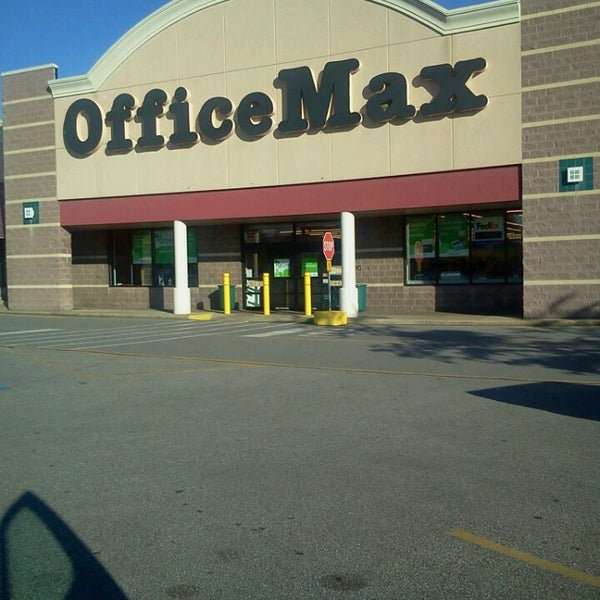 OfficeMax Office Supply Store in Willoughby