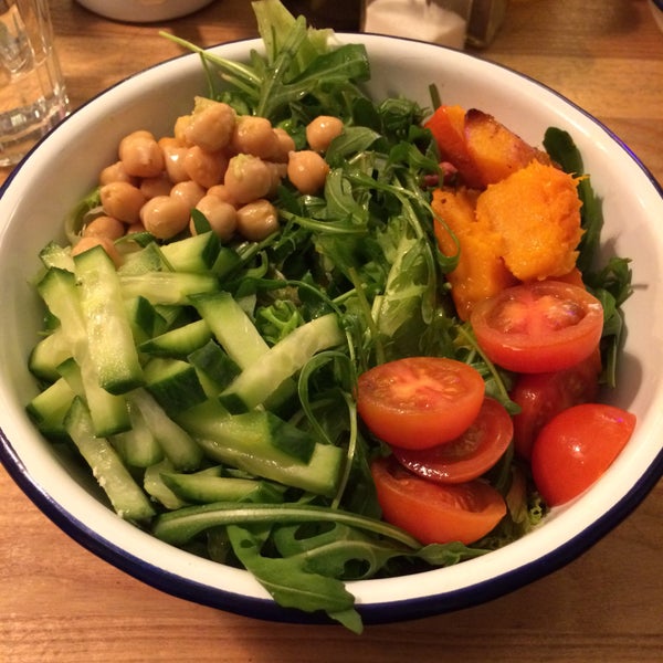 I was pleasantly surprised by how good the winter salad was. The chickpeas and pumpkin were a great addition. With the balsamic dressing it's vegan and gluten-free (sesame dressing is not vegan).
