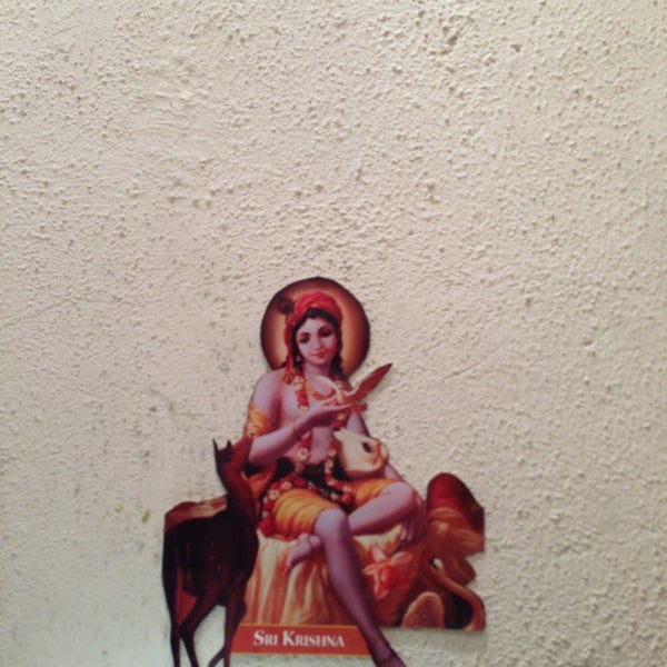 3/27/2013にIsaac C.がCrossways Hare Krishnaで撮った写真