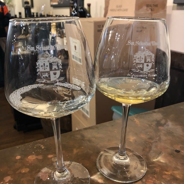 Das Foto wurde bei San Sebastian Winery von 💜Danielle🐱✈ am 2/25/2019 aufgenommen