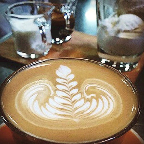 Foto scattata a Clandestino Roasters Specialty Coffee da Jaxon il 10/16/2014