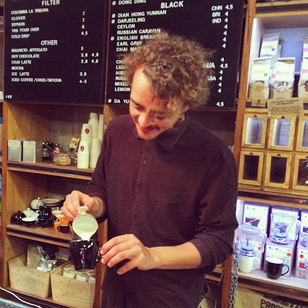 9/4/2014にJaxonがClandestino Roasters Specialty Coffeeで撮った写真