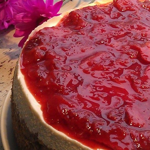 Goodmorning!!! Our AMAZING STRAWBERRY BALSAMIC CHEESECAKE IS BACK!!!...AT Patch Cafe'.... AND TGIF! #PATCHCAFECHEESECAKE