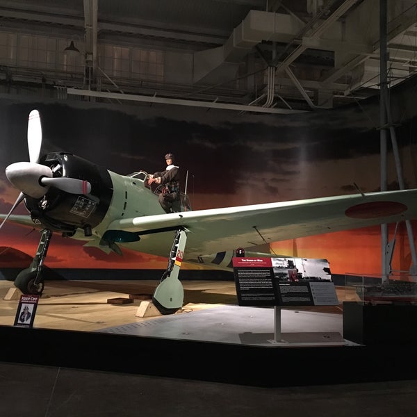 Foto tirada no(a) Pacific Aviation Museum Pearl Harbor por Sinem 🍇 B. em 12/28/2018