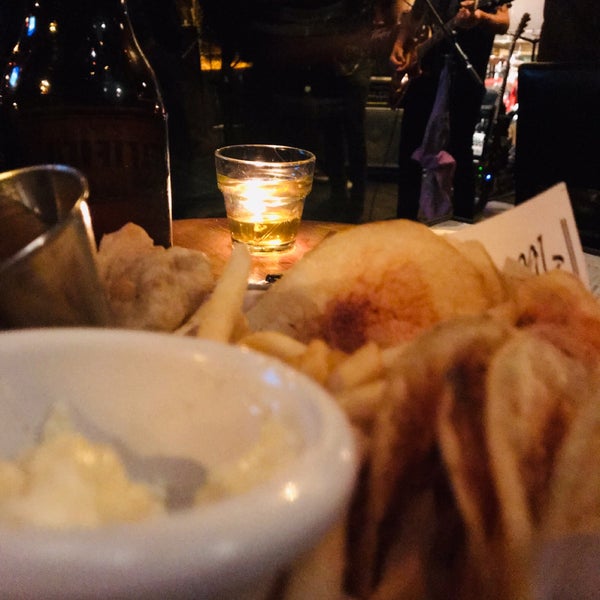 4/4/2019にVioletaがWallace•Whisky Barで撮った写真