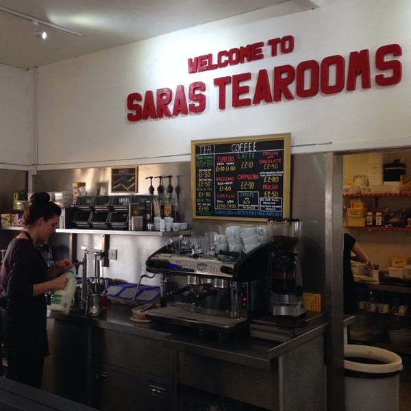 Photo prise au Sara&#39;s Tearooms par Mark H. le6/17/2014