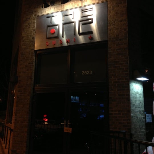 12/8/2012にChristian O.がThe One Sushi +で撮った写真