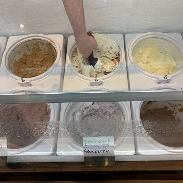 Photo taken at Captain Sam&#39;s Ice Cream by Jithin E. on 7/1/2019