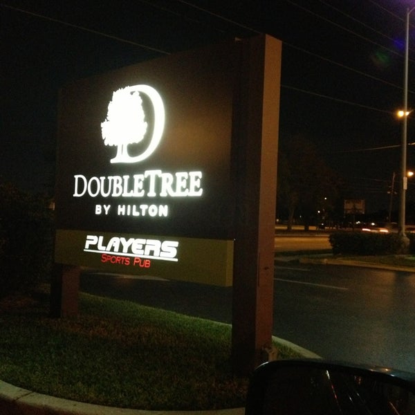 Photo prise au Doubletree by Hilton Hotel Tampa Airport - Westshore par Seam le3/20/2013