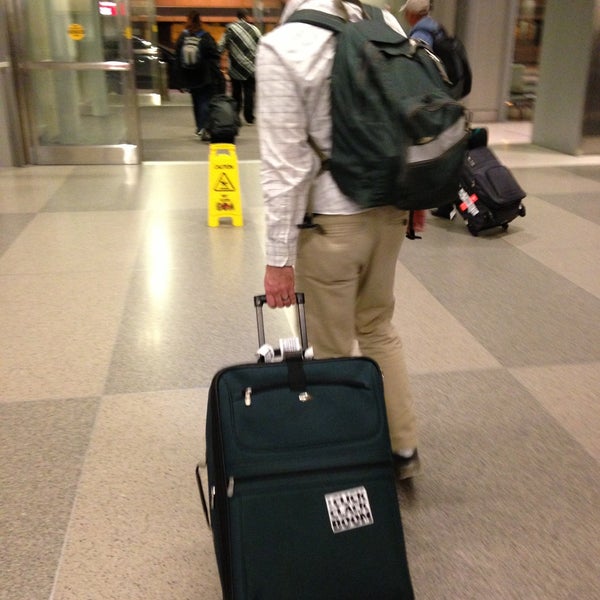 Terminal 2 Baggage Claim 9 Tips From 1887 Visitors