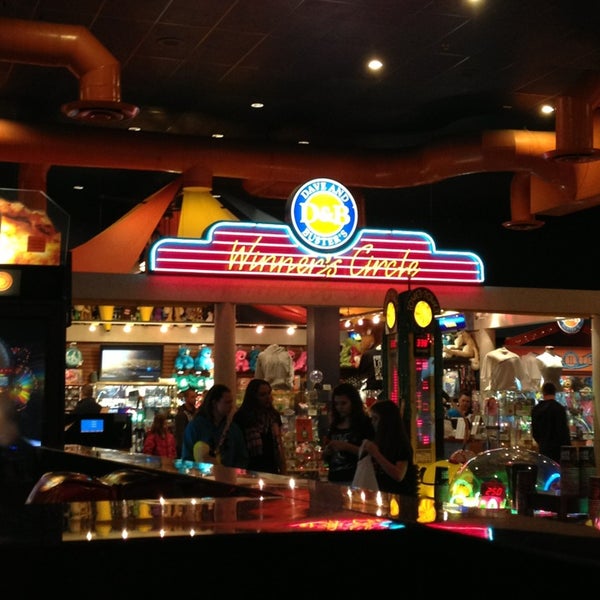 Photo taken at Dave &amp; Buster&#39;s by Mary on 2/15/2013