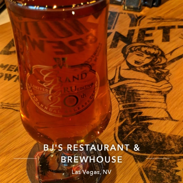 รูปภาพถ่ายที่ BJ&#39;s Restaurant &amp; Brewhouse โดย Eric B. เมื่อ 11/12/2019