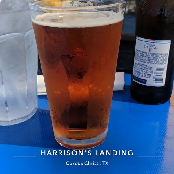 รูปภาพถ่ายที่ Harrison&#39;s Landing โดย Eric B. เมื่อ 4/25/2019
