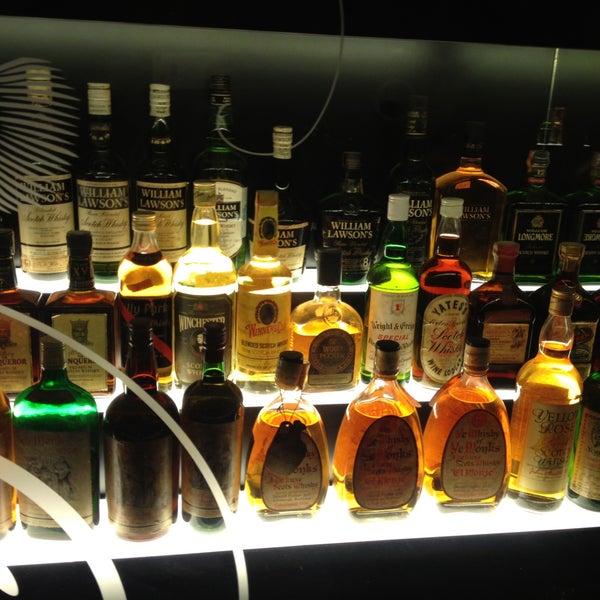 Das Foto wurde bei The Scotch Whisky Experience von олеся г. am 5/13/2013 aufgenommen