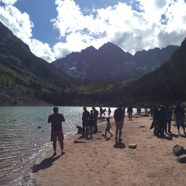 Photo taken at Maroon Bells Guide &amp; Outfitters by Prem S. on 9/4/2016