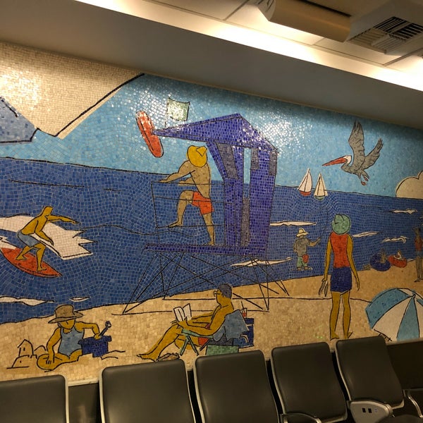 Снимок сделан в Международный аэропорт Сан-Диего (SAN) пользователем Юрий П. 9/9/2019