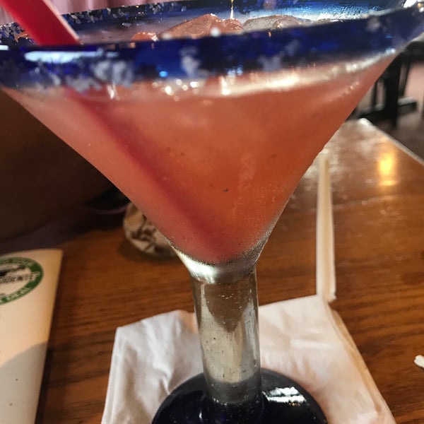 Photo taken at Chili&#39;s Grill &amp; Bar by Nicole M. on 10/9/2018