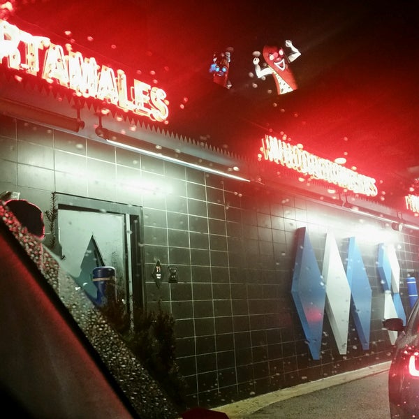 Photo taken at Superdawg Drive-In by Mellony M. on 1/25/2017