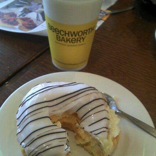 Photo taken at Beechworth Bakery by Mark W. on 10/6/2012