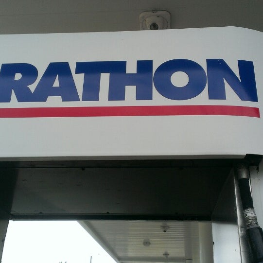 Marathon Gainesville'de Akaryakıt İstasyonu