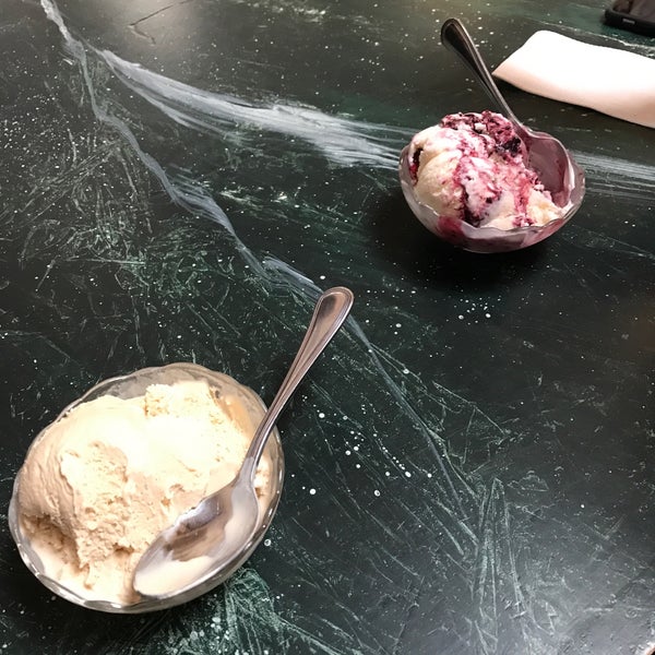 1/6/2018にWarren L.がTucker&#39;s Ice Creamで撮った写真