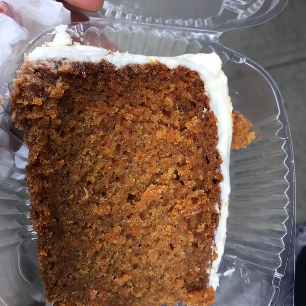 Морковный пирог не пропекся